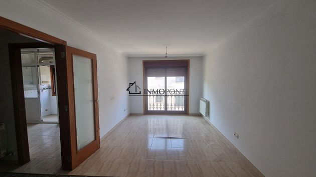 Foto 1 de Pis en venda a Moraña de 1 habitació amb garatge i ascensor