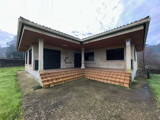 Foto 2 de Xalet en venda a Tui de 3 habitacions amb terrassa i garatge