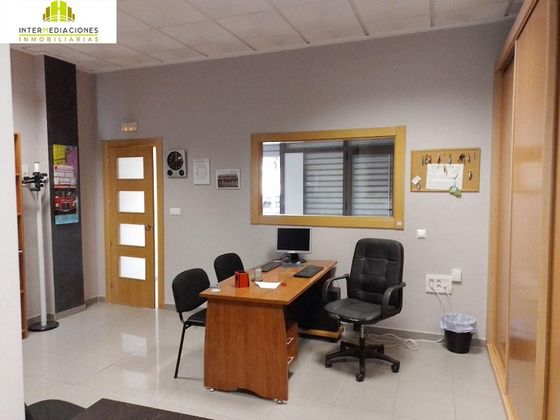 Foto 1 de Oficina en alquiler en Villacerrada - Centro con aire acondicionado