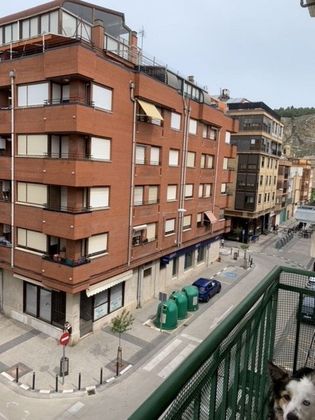 Foto 1 de Pis en venda a avenida Diputación de 4 habitacions amb balcó i calefacció