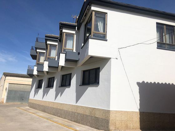 Foto 2 de Pis en venda a calle Las Eras de 4 habitacions amb terrassa i garatge