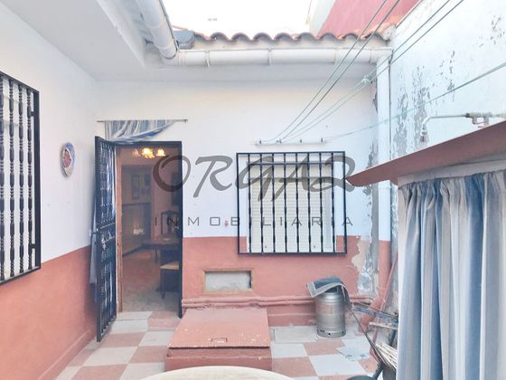 Foto 1 de Casa adossada en venda a calle Ancha de 3 habitacions amb calefacció