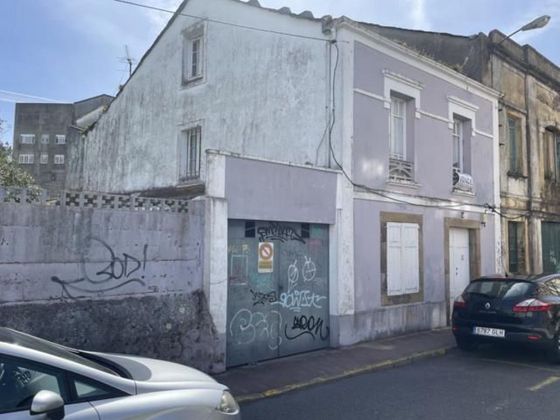 Foto 1 de Casa en venda a calle Francisco Santiago de 4 habitacions amb terrassa i garatge