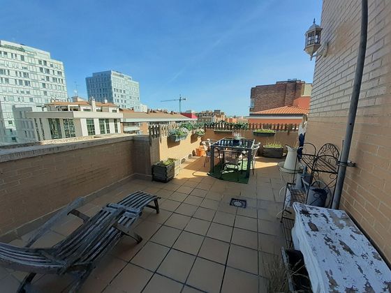 Foto 2 de Venta de ático en Plaza España - Villa Pilar - Reyes Católicos - Vadillos de 4 habitaciones con terraza y garaje