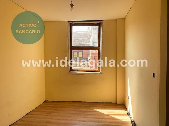 Foto 2 de Piso en venta en Casco Viejo de 7 habitaciones con calefacción y ascensor