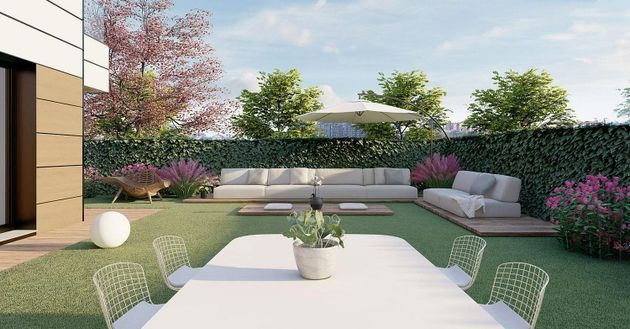 Foto 2 de Àtic en venda a Zona Lamiako - Pinueta de 3 habitacions amb terrassa i piscina