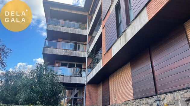 Foto 2 de Piso en venta en Neguri de 5 habitaciones con terraza y garaje