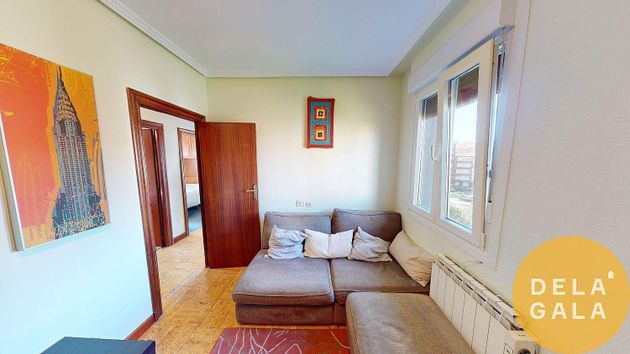 Foto 2 de Venta de piso en Polígono Rojo - Aldapa de 2 habitaciones con calefacción