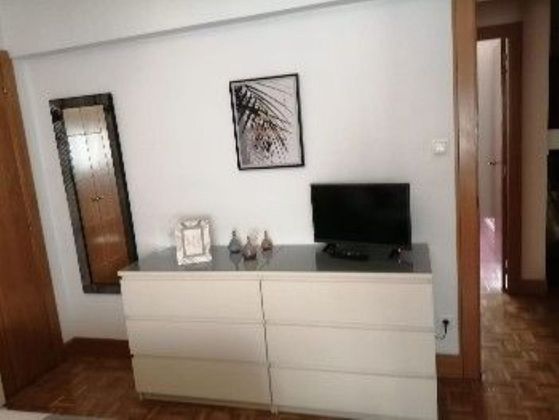 Foto 2 de Pis en venda a Centro - Desierto - Arrontegi de 2 habitacions amb calefacció