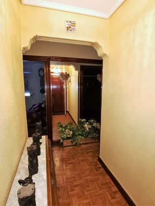 Foto 1 de Piso en venta en Santurtzi de 2 habitaciones con ascensor
