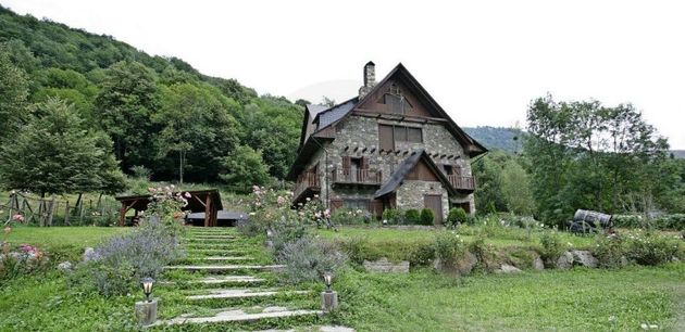 Foto 2 de Casa rural en venda a carretera De Vielha de 12 habitacions amb terrassa i calefacció