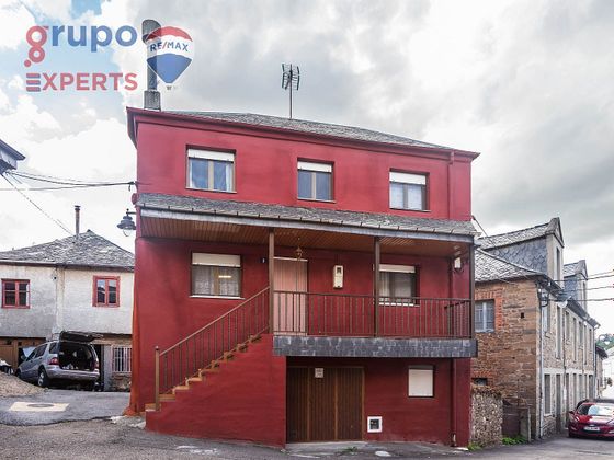Foto 1 de Chalet en venta en calle La Silbial de 4 habitaciones con terraza y garaje