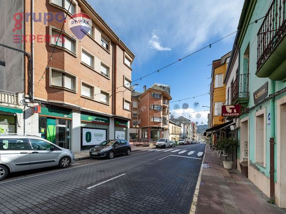 Foto 1 de Pis en venda a avenida Santalla de Oscos de 3 habitacions amb terrassa i garatge