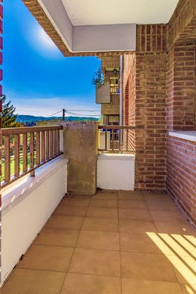 Foto 1 de Pis en venda a Parroquias de Oviedo de 3 habitacions amb terrassa i garatge