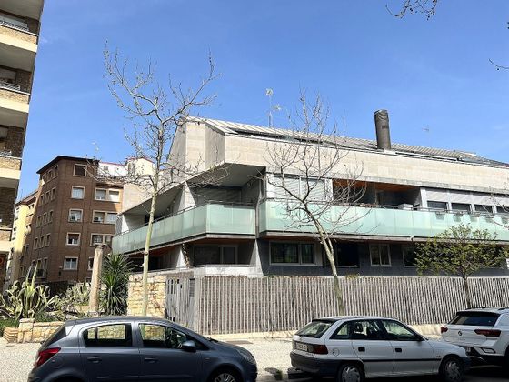 Foto 1 de Dúplex en venta en Ruiseñores de 4 habitaciones con terraza y garaje