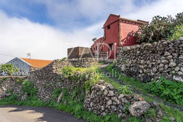 Foto 1 de Venta de casa en Valverde de 5 habitaciones con terraza y jardín