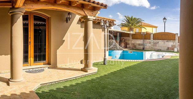 Foto 2 de Xalet en venda a Buenavista-Rosa Vila de 5 habitacions amb terrassa i piscina