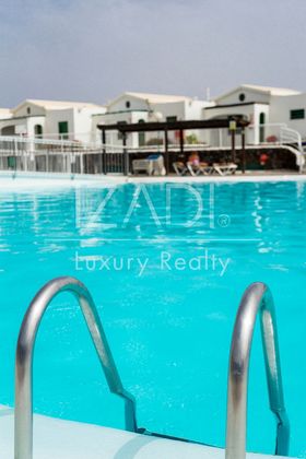 Foto 2 de Casa adossada en lloguer a Sonnenland de 2 habitacions amb terrassa i piscina