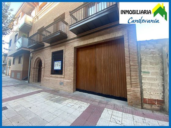 Foto 1 de Local en alquiler en avenida Candevania de 150 m²