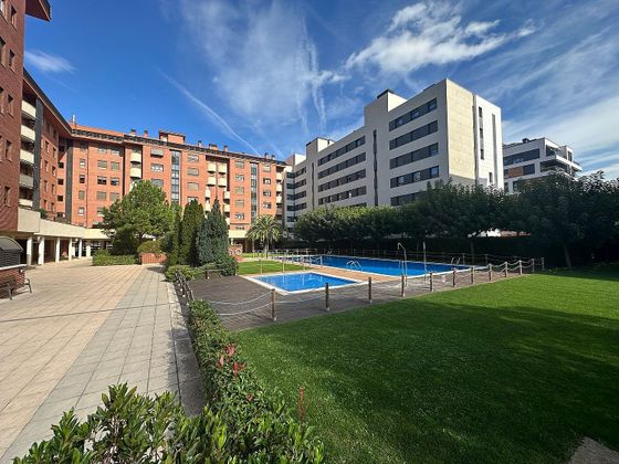 Foto 1 de Pis en venda a Cascajos - Piqueras de 3 habitacions amb terrassa i piscina