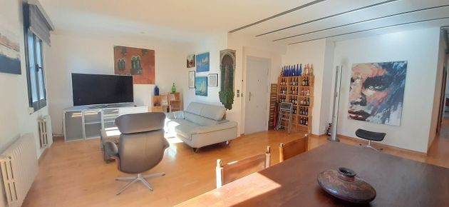 Foto 2 de Àtic en lloguer a Centro - Logroño de 3 habitacions amb terrassa i garatge