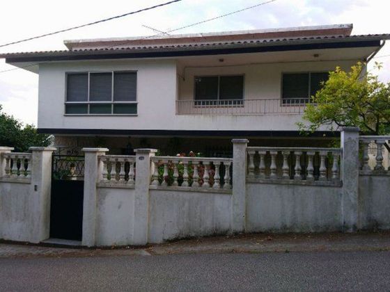 Foto 1 de Chalet en venta en calle Telmo Estevez de 5 habitaciones con terraza y garaje