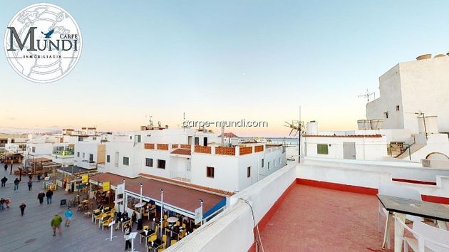 Foto 1 de Pis en venda a Corralejo de 4 habitacions amb terrassa