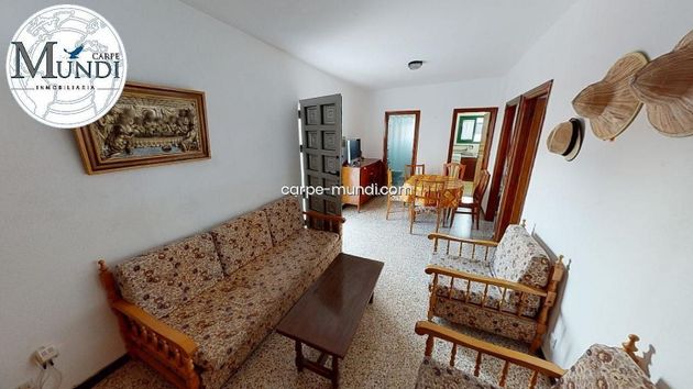 Foto 2 de Venta de piso en Corralejo de 4 habitaciones con terraza