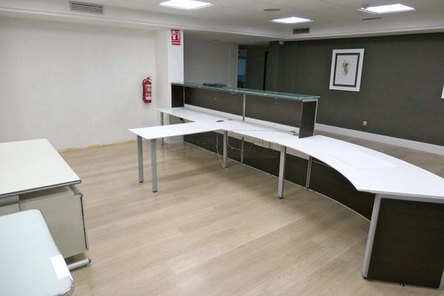 Foto 1 de Oficina en alquiler en Centro - Vitoria-Gasteiz de 420 m²