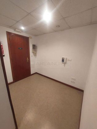 Foto 1 de Pis en venda a Txagorritxu - El Pilar de 2 habitacions amb terrassa i calefacció