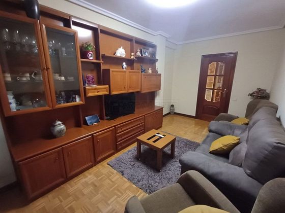 Foto 2 de Piso en venta en Sansomendi - Ali de 3 habitaciones con garaje y calefacción