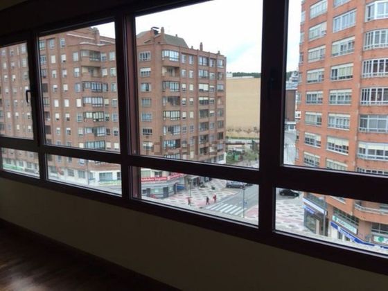 Foto 1 de Venta de dúplex en Plaza España - Villa Pilar - Reyes Católicos - Vadillos de 2 habitaciones con terraza y garaje