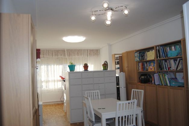 Foto 2 de Pis en venda a parque Virgen del Manzano de 4 habitacions amb terrassa i garatge