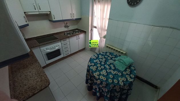Foto 1 de Venta de piso en Zona Pinilla de 3 habitaciones con calefacción