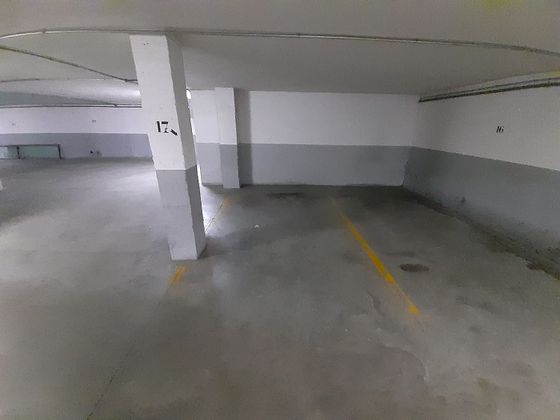 Foto 2 de Venta de garaje en Los Bloques de 28 m²