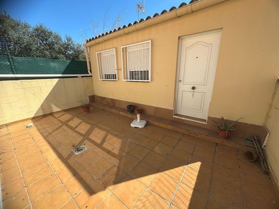 Foto 2 de Casa adossada en venda a Plasencia de Jalón de 4 habitacions amb terrassa i jardí