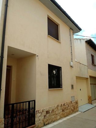 Foto 1 de Casa en venda a Litago de 3 habitacions amb terrassa i garatge