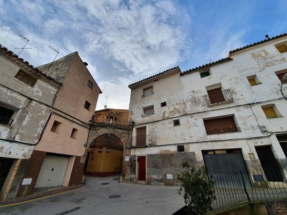 Foto 2 de Xalet en venda a Ainzón de 6 habitacions amb terrassa i garatge