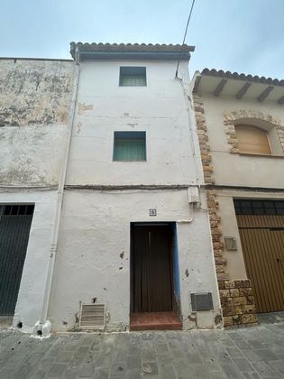 Foto 1 de Casa en venta en calle El Pilar de 4 habitaciones y 70 m²
