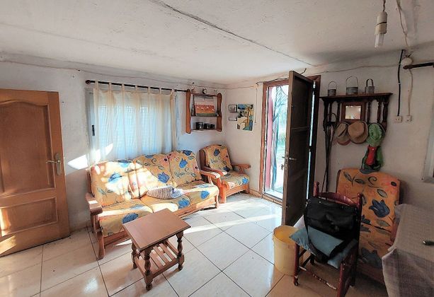 Foto 2 de Casa rural en venta en Salillas de Jalón de 3 habitaciones con jardín