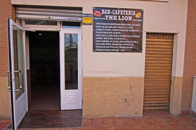 Foto 1 de Venta de local en calle Sopetrán de 60 m²