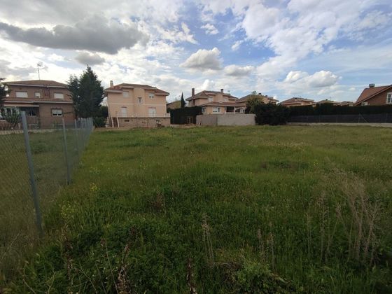 Foto 1 de Venta de terreno en Cabanillas del Campo de 540 m²