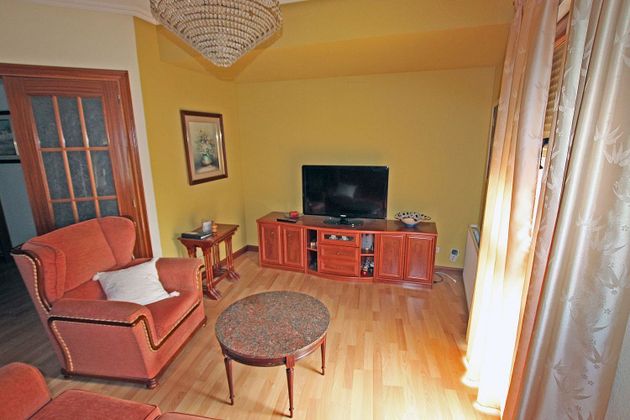 Foto 2 de Pis en venda a Casco Histórico de 3 habitacions amb terrassa i aire acondicionat