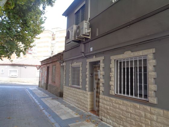 Foto 1 de Xalet en venda a La Paz de 3 habitacions amb terrassa i aire acondicionat