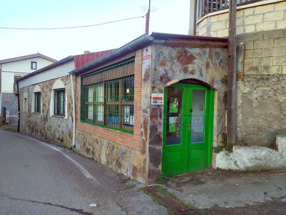 Foto 1 de Alquiler de local en Otañes - Talledo con terraza