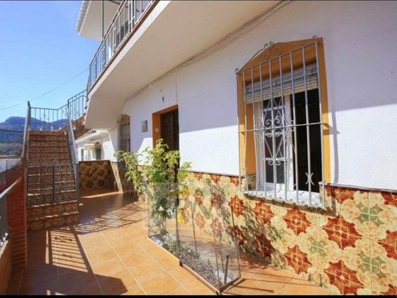 Foto 2 de Xalet en venda a Álora de 5 habitacions amb terrassa i garatge