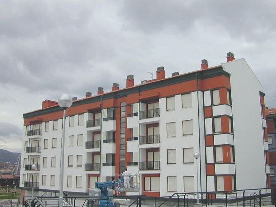 Foto 2 de Pis en venda a calle San Lorenzo de 4 habitacions amb terrassa i garatge