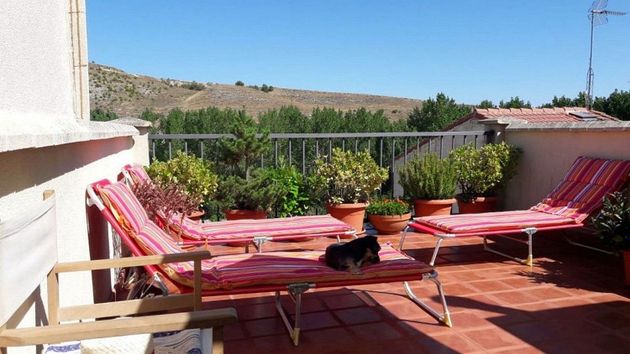 Foto 2 de Casa adossada en venda a Leiva de 3 habitacions amb terrassa i piscina