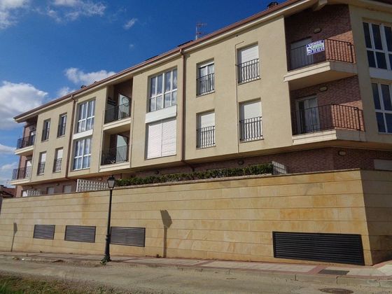 Foto 2 de Dúplex en venda a calle Doctor Palacios de 2 habitacions amb terrassa i piscina