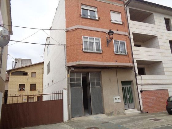 Foto 2 de Venta de casa adosada en calle Mayor de 7 habitaciones con terraza y calefacción